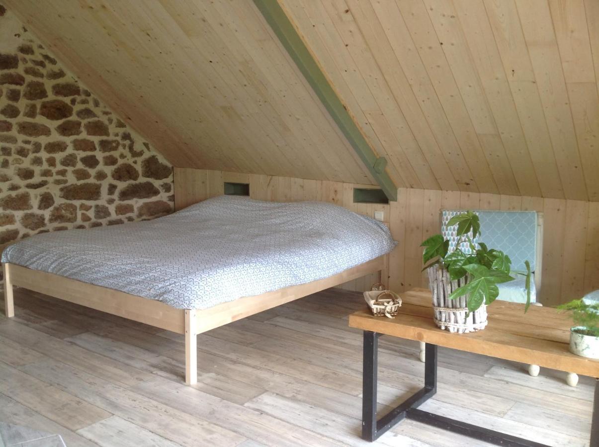 Les Rocailles Hotell La Foret-Auvray Eksteriør bilde