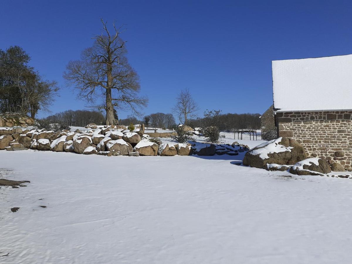Les Rocailles Hotell La Foret-Auvray Eksteriør bilde